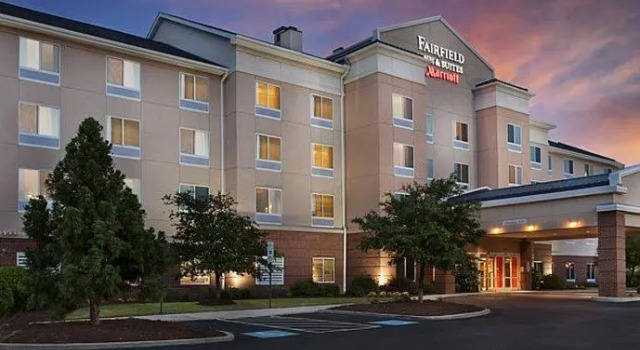 Люкс с 2 комнатами Fairfield Inn & Suites Elizabeth City