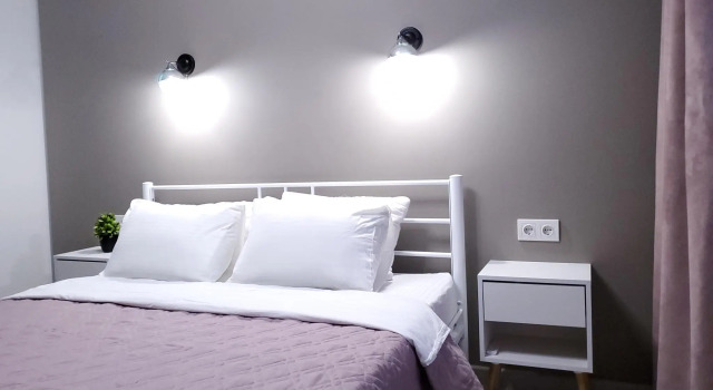 Panda Home on Melnikaite street, building 14, Book Apartment Hotels in Tyumen Region with Parking, Parking