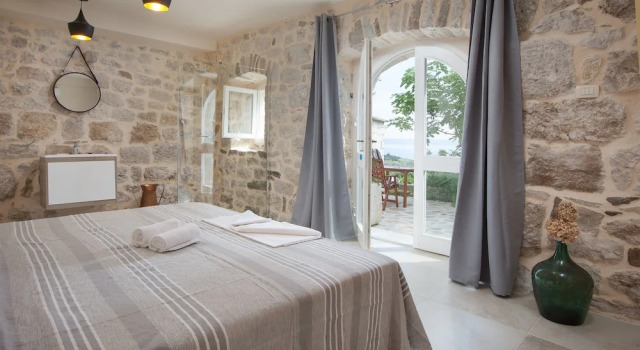 Villa Ena, Buchen Sie Villa Hotels in Gespanschaft Split-Dalmatien mit Pool, Schwimmbad