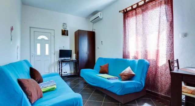 Студия Apartments Vuksanovic