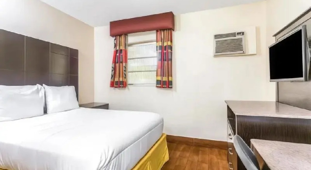 Двухместный номер Standard Econo Lodge Inn & Suites Florida City