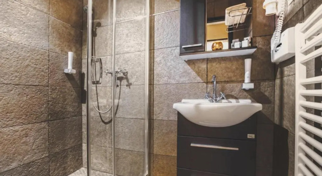 Люкс Deluxe Komló Hotel Gyula