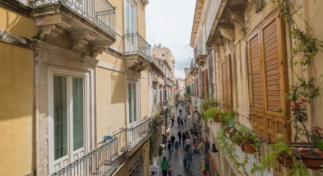 Baroque Apartments, Book Lejlighed Ortigia 