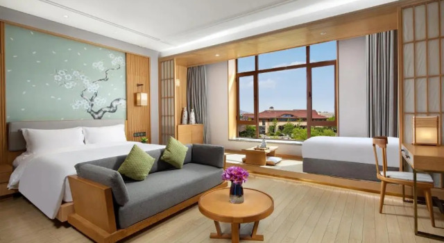 Номер Deluxe Holiday Inn Dalian Hot Spring by IHG