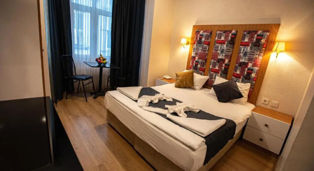 Одноместный номер Deluxe La Pazza Suites
