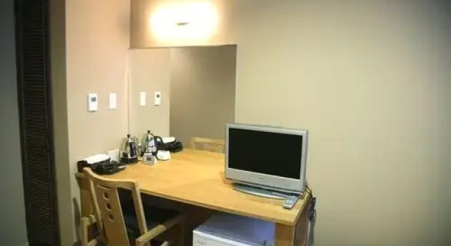 Business Hotel Hatago Komeya, Rezervovat Hotel Hotely v Kumamoto s parkováním, Parkování