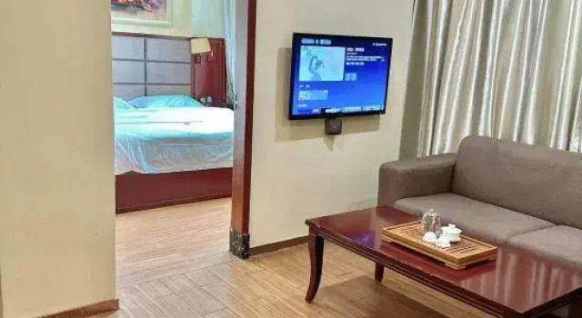 NUOXI  Hotel, Boek Hotel Hotels in Guangdong met parkeren, Parkeren
