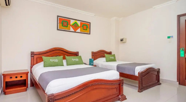Трёхместный номер Standard Hotel Costa Linda