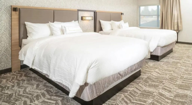 Четырёхместный люкс SpringHill Suites Island Park Yellowstone