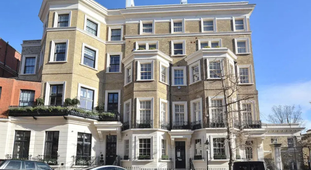 Rutland Gardens Apartment