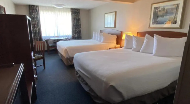 Standard Vierer Zimmer Rodeway Inn