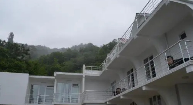 Rezos House, Prenota Hotel Kvariati Batumi Coast