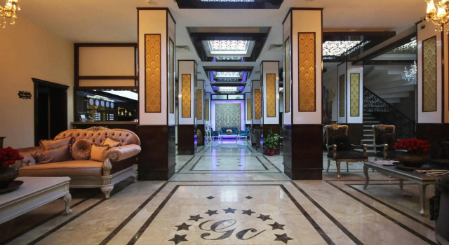 Grand Corner Hotel - Boutique Class