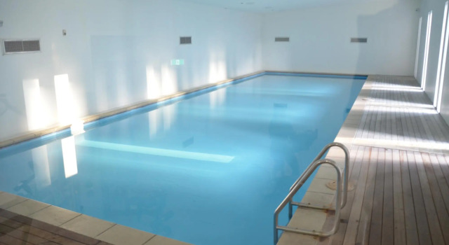 Amazing modern 2BR apt near Spark Arena, Rezerwuj Hotel Auckland 