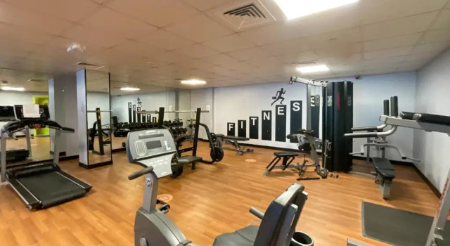 Апартаменты HiGuests - Modern Apt in Dubai Marina With Pool and Gym