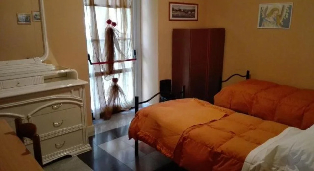 Ostello Villa Franceschini, Réserver Auberge de jeunesse Contigliano Latium