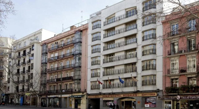 Aparto-Hotel Rosales, Забронировать Апарт-отель Отели Мадрида 3 звезды, рядом с Монастырь Энкарнасьон, 3*