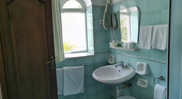 Двухместный номер Standard с балконом и с видом на море Hotel Dimora Fornillo