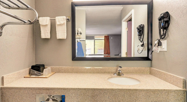 Двухместный номер Standard Budget Inn Top of Ellijay