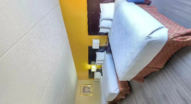 Семейный номер Standard Chattanooga Heritage Inn