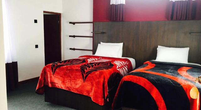 Yoho Roshan Guest House, Забронировать Гостевой дом Нувара-Элия 