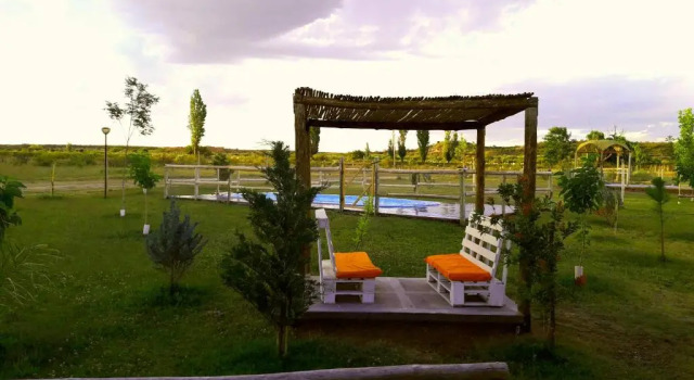 Cabañas Pinot Noir, Buchen Sie Hotel Hotels in Mendoza mit Pool, Schwimmbad