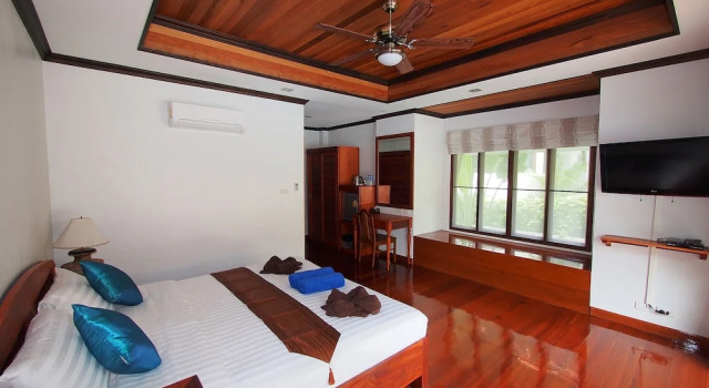 Двухместный номер Standard с балконом и с красивым видом из окна Blue Diamond Resort