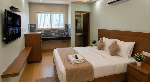 Camera Comfort Hotel TRS Royal Ruby Retreat