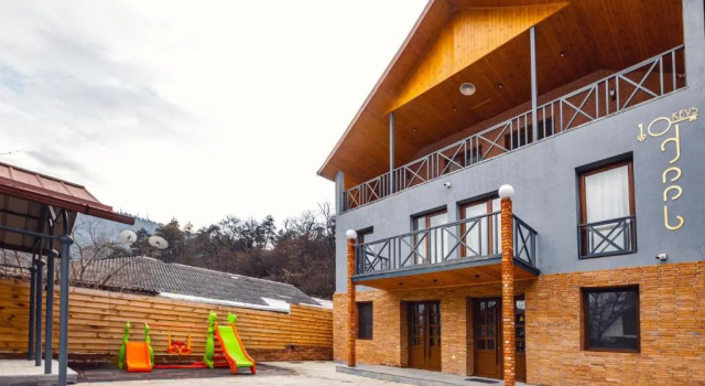 10 KEYS Boutique Hotel, Buchen Sie Boutique Boutique-Hotels in Samckhe Javakheti, Boutique