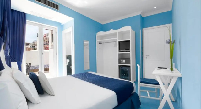 Двухместный номер Superior с балконом и с видом на город Hotel Bougainville