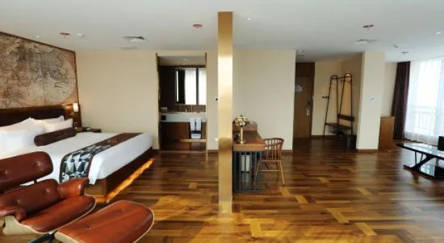 Люкс Deluxe James Joyce Coffetel (Shijiazhuang Water Park North Station)