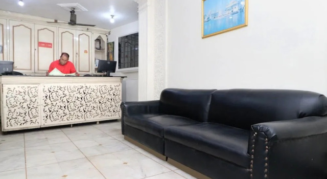 OYO 24322 Hotel Gulshan, Book Hotel Jalandhar Punjab