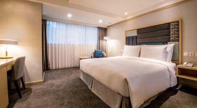 O podwyższonym standardzie dwuosobowy pokój Sonnien Hotel