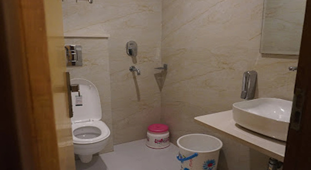 Номер Deluxe Hotel Aman Imperial Just a Minute Away From New Delhi Railway Station and Connaught place