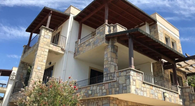 Villa 2 Bedroom in Tilkicik, Rezervovat Vila Hotely v Mugla s parkováním, Parkování