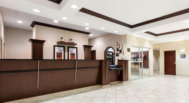 Ramada by Wyndham Weyburn