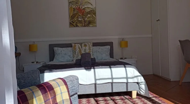 Студия Comfort Darrenwood Guest House