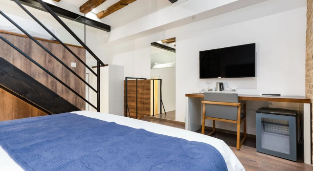 Двухместный номер Standard с балконом и с красивым видом из окна Azur Palace Luxury Rooms
