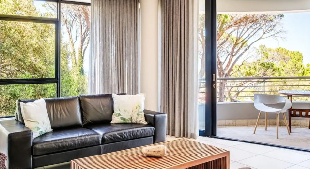 Апартаменты Delightful Rental w Sea Views Vadi Apartment