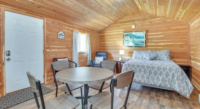 Коттедж Cabin 2 Mi to White River: Great for Anglers!