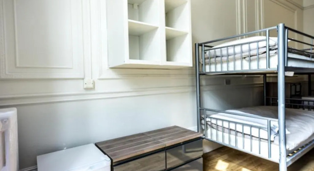 Четырёхместный номер Standard Sandeman-Allen Hostel