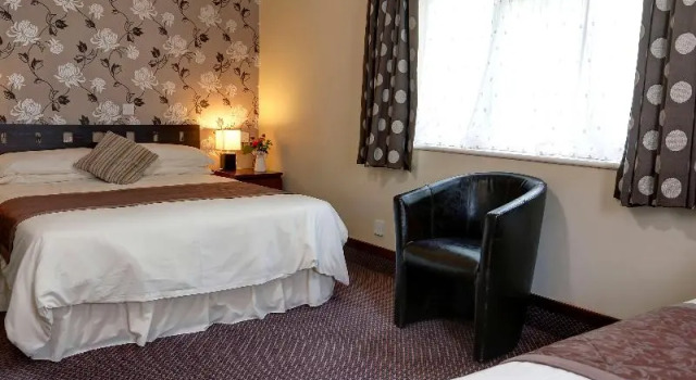 Номер Standard Best Western Compass Inn