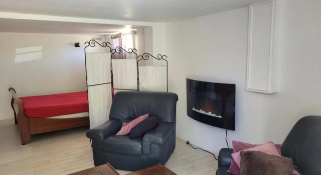 logement à 50 m de la mer !