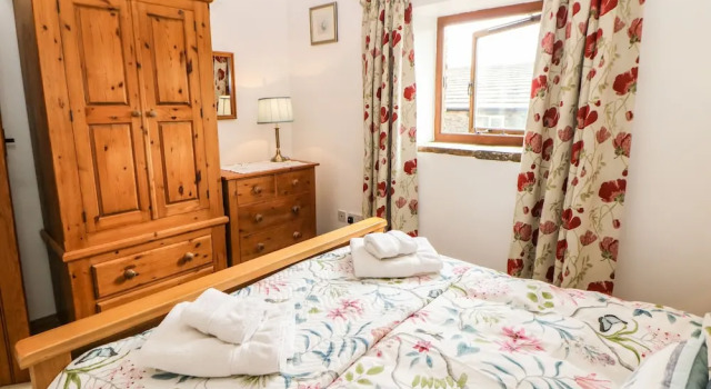 Midfeather Cottage