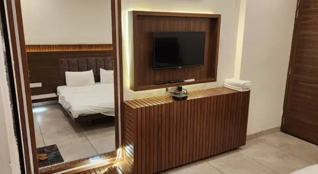 Ganesh Pashupatinath Inn Dharamsala, Забронировать Отель Отели Горакхпур с парковкой, Парковка