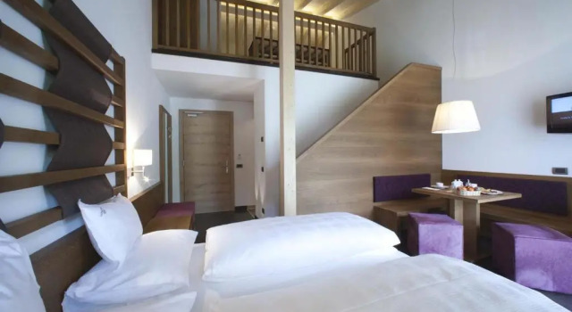 Семейный люкс Hotel La Fradora - Dolomites Hotel