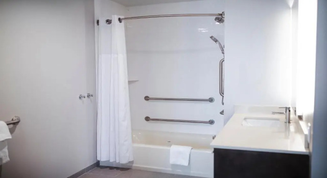 Номер Standard Staybridge Suites Auburn Hills by IHG