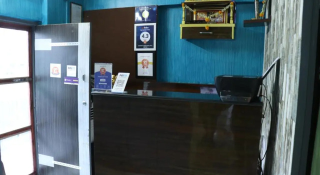 Ashirwad Guest House (Male Only)