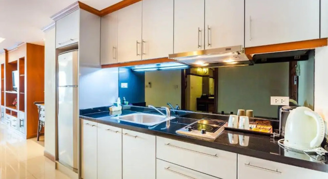 Номер Standard c 1 комнатой с балконом Tara Court Condo