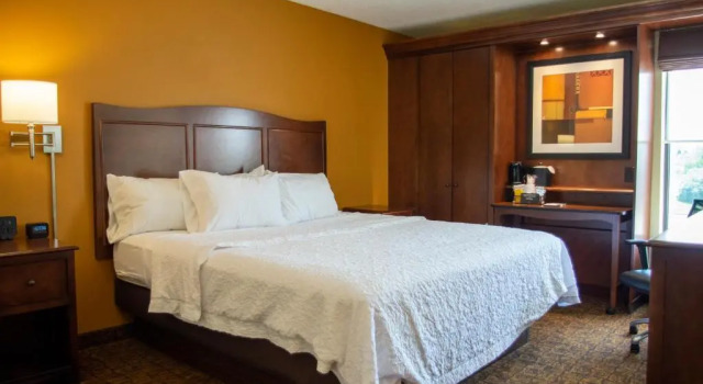 Студия Hampton Inn St. Louis-Chesterfield